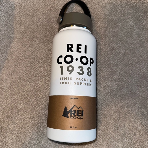 Hydro Flask White and Brown Water Bottle - Picture 1 of 2